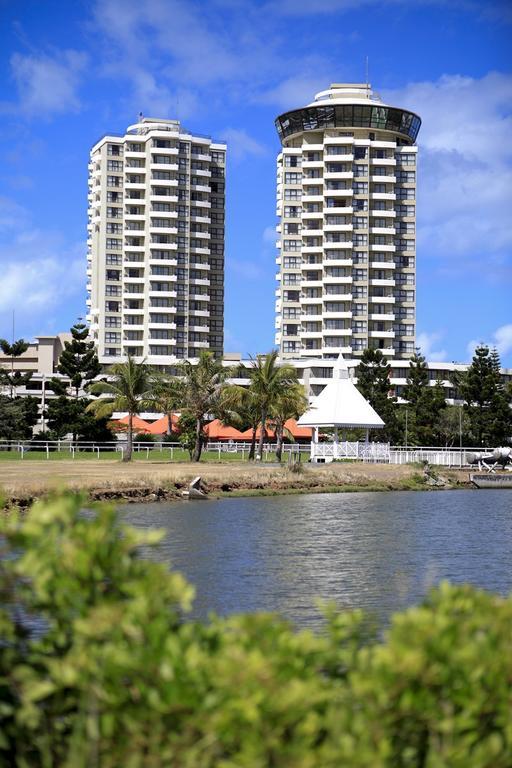 Ramada Hotel & Suites By Wyndham Noumea Exterior foto