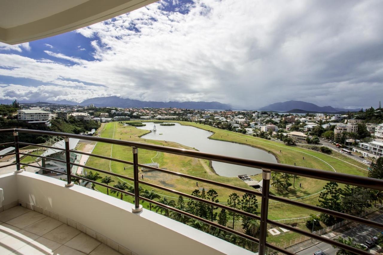 Ramada Hotel & Suites By Wyndham Noumea Exterior foto